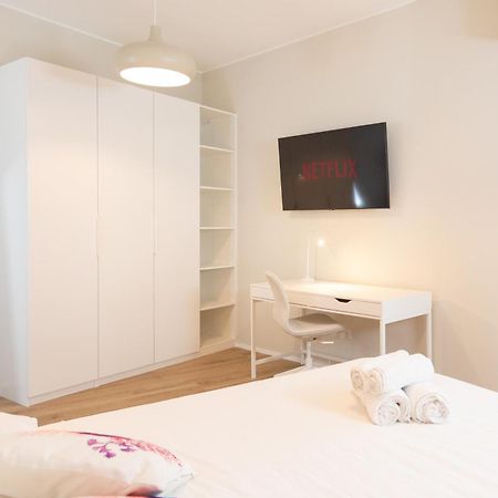 Dreams Exclusive Apartments With Terrace - Free Parking - M1 Station - Near Center Milano Exterior foto