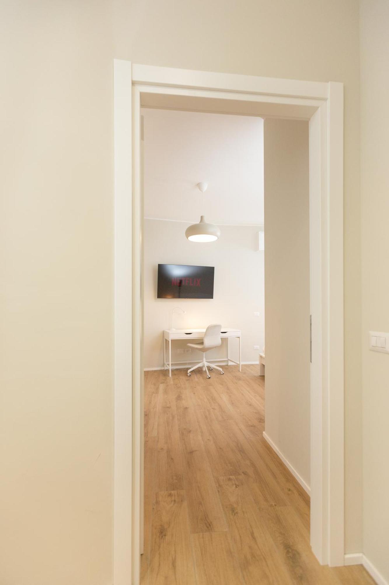 Dreams Exclusive Apartments With Terrace - Free Parking - M1 Station - Near Center Milano Exterior foto