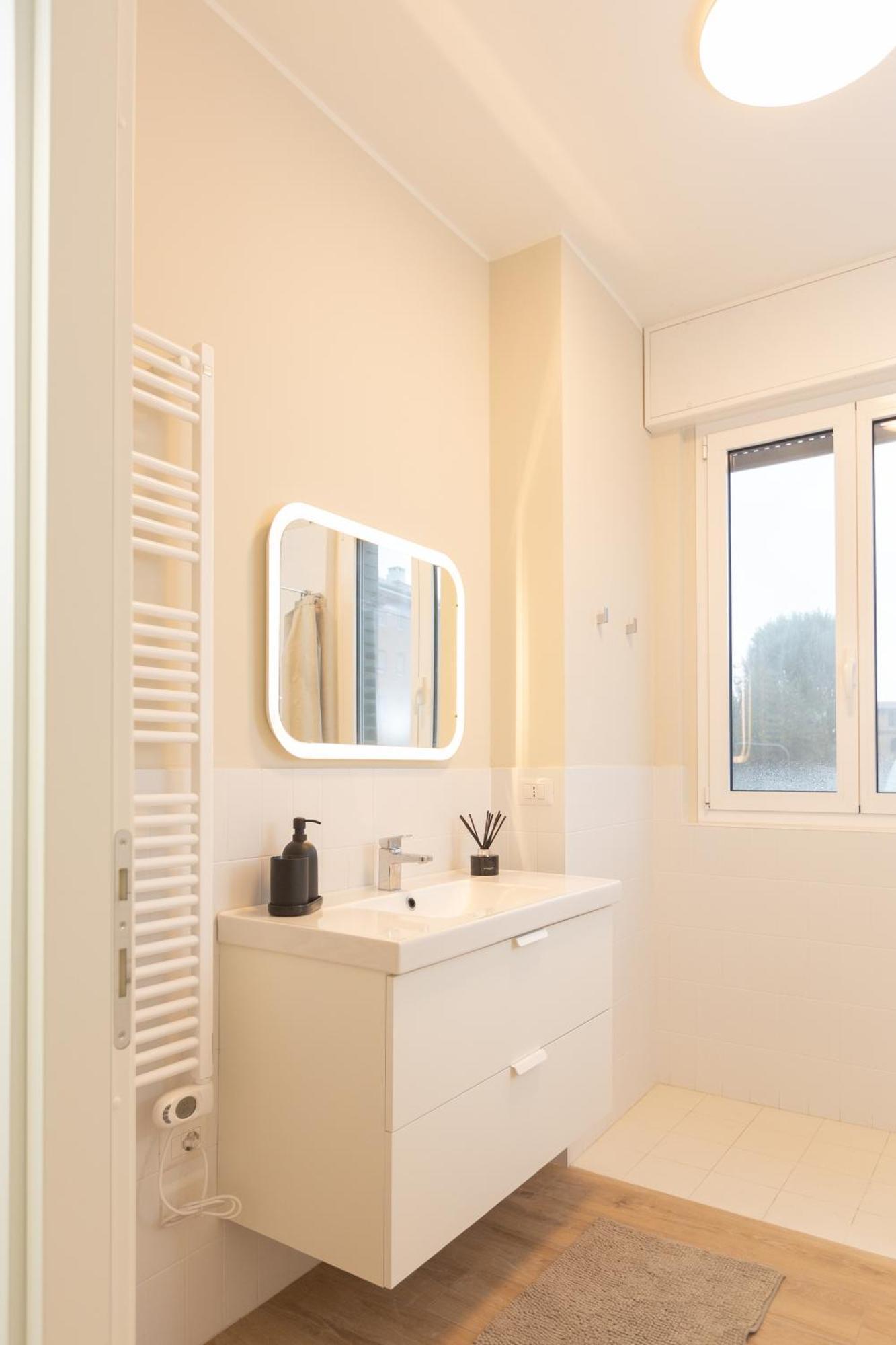 Dreams Exclusive Apartments With Terrace - Free Parking - M1 Station - Near Center Milano Exterior foto